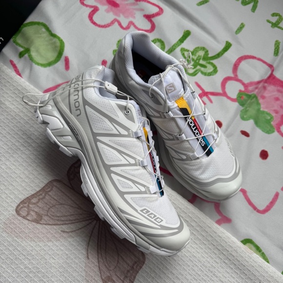 Salomon Shoes - Salomon XT-6 Logo Printed Sneakers